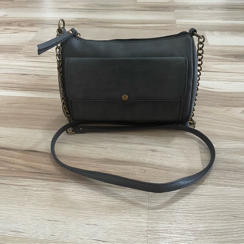 Elegant Gray Crossbody Bag